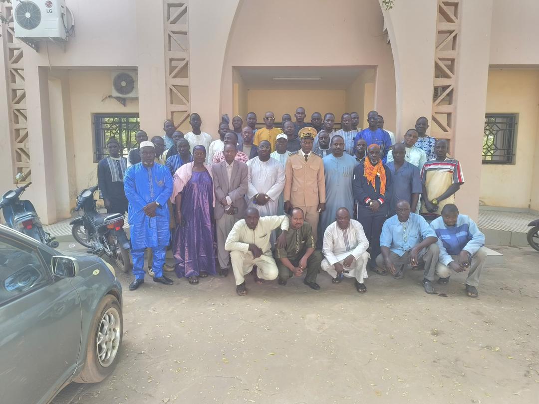 Atelier de Formation sur le Cadre de Gestion Environnementale et Sociale (CGES) et la Politique de Sauvegarde Environnementale et Sociale de l'ANICT : Un Programme Financé par la KfW pour les Collectivités Territoriales de Koulikoro et Dioïla .